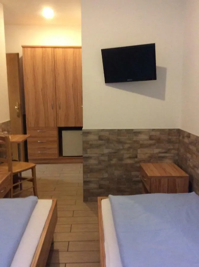 Hotel Pribitzer فيينا النمسا