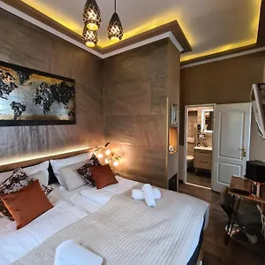 2* Hotel Urban Boutique