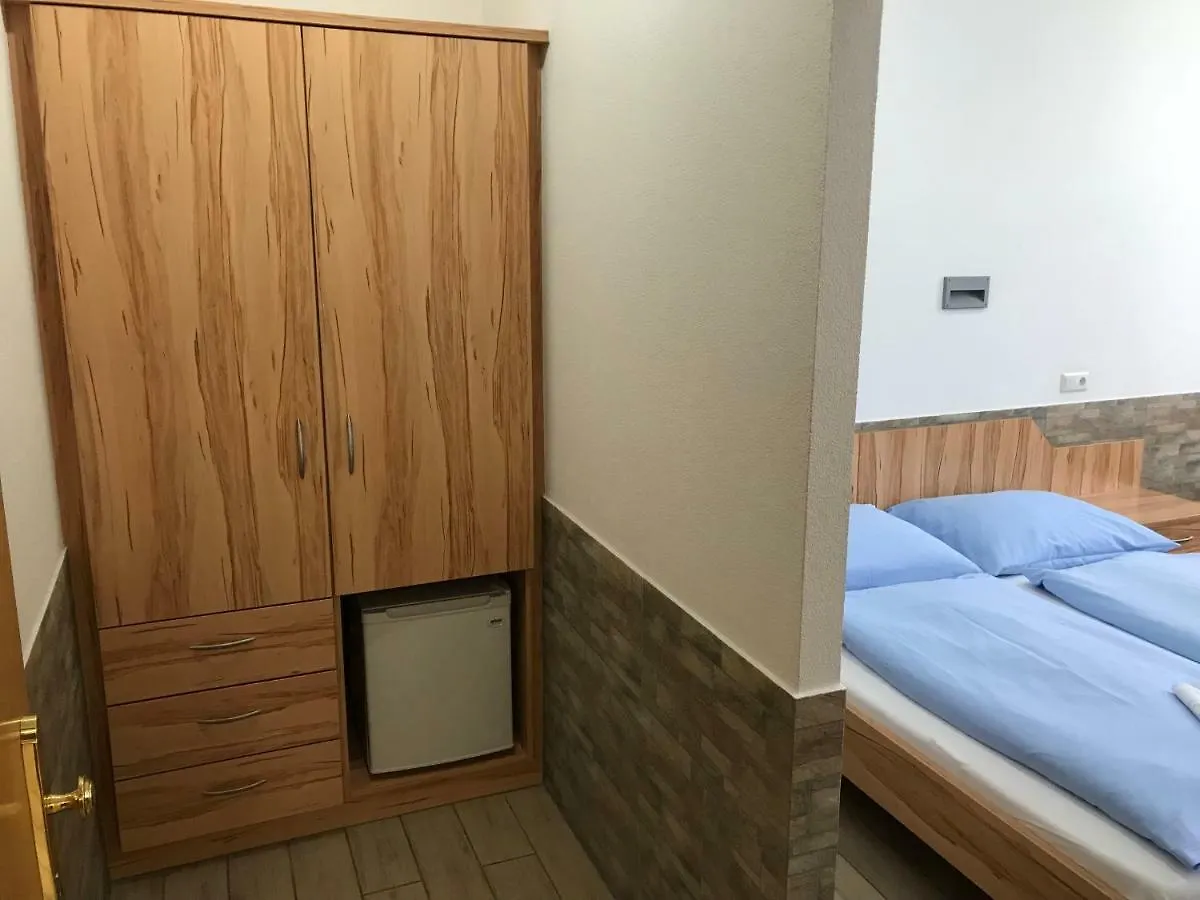 Hotel Pribitzer Vídeň 2*,  Rakousko