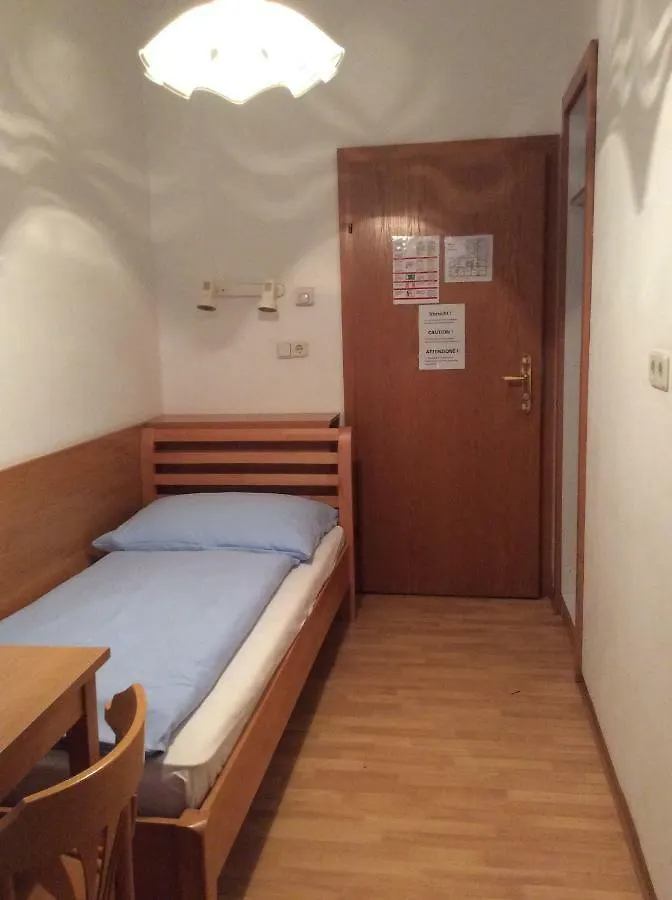 Hotel Pribitzer Vídeň 2*,  Rakousko